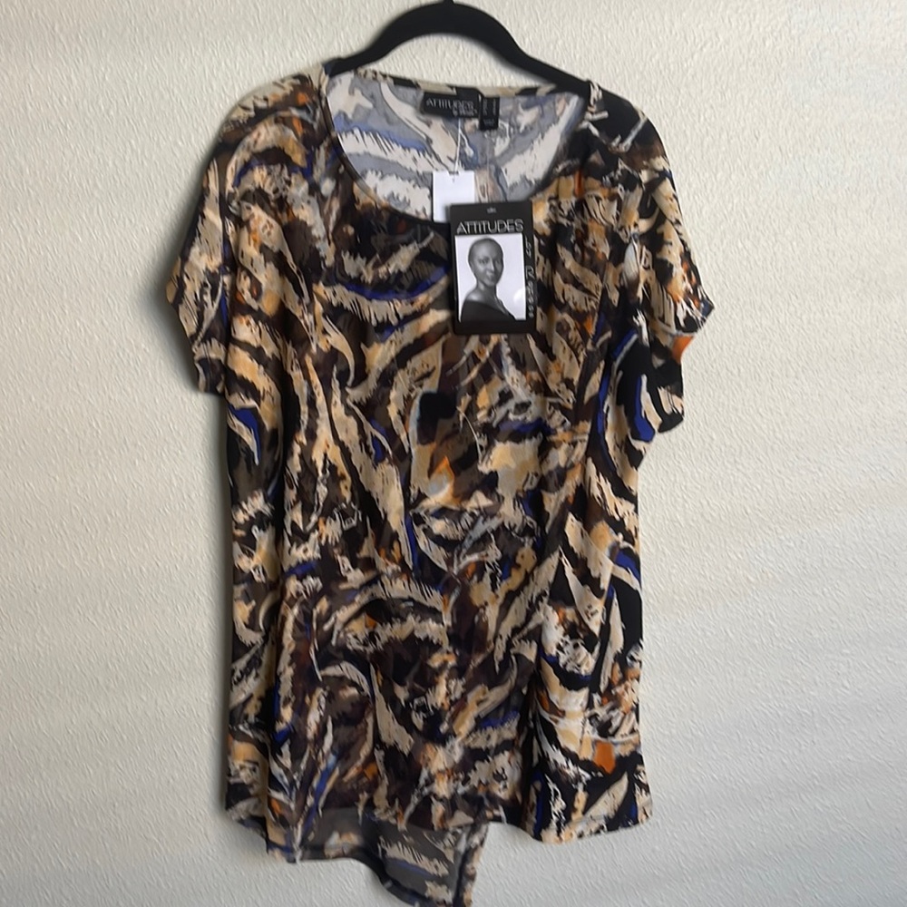 Attitudes by Renee Global Illusions Como Jersey Tee